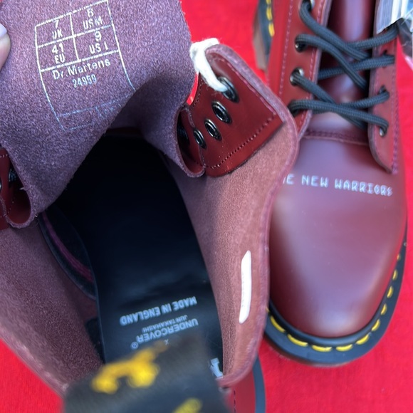 🏴󠁧󠁢󠁥󠁮󠁧󠁿 New MIE Undercover x Dr. Martens Cherry Red 1460 Boots UK 7 - Picture 12 of 17